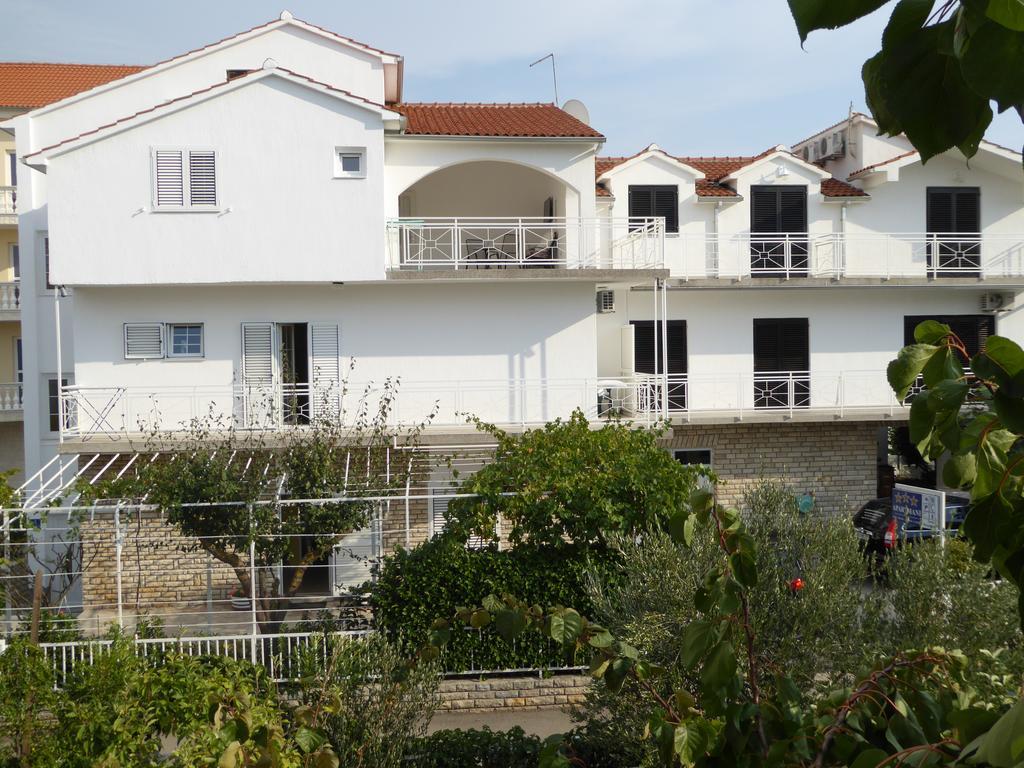 Apartments Bojanic Vodice Exterior foto