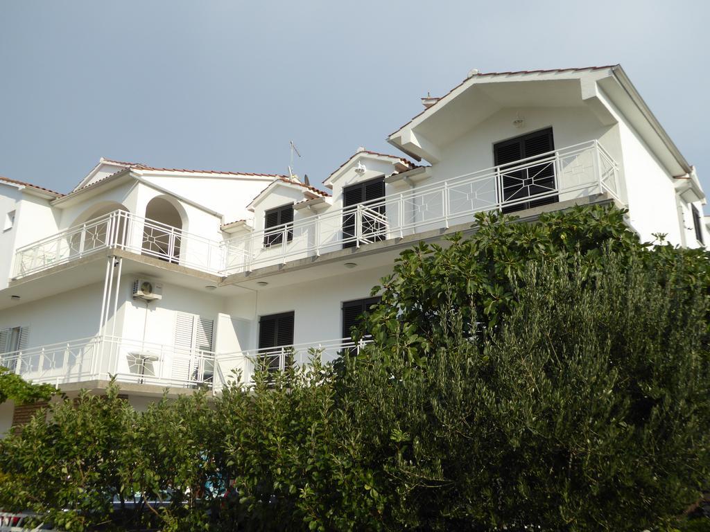 Apartments Bojanic Vodice Exterior foto