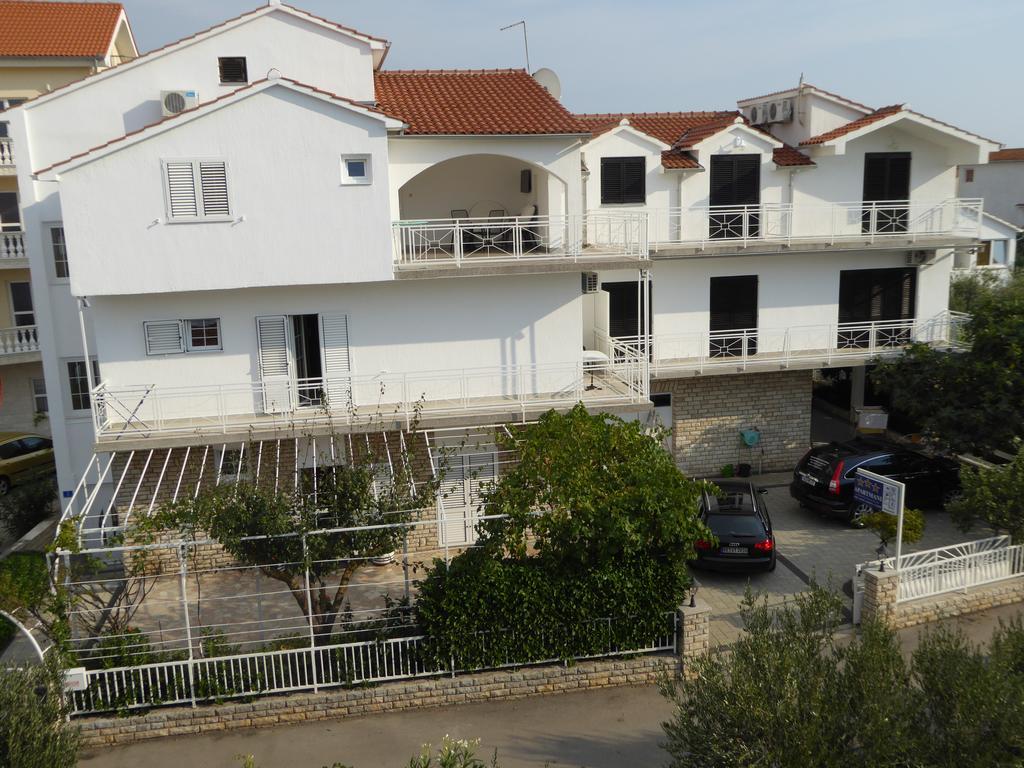 Apartments Bojanic Vodice Exterior foto